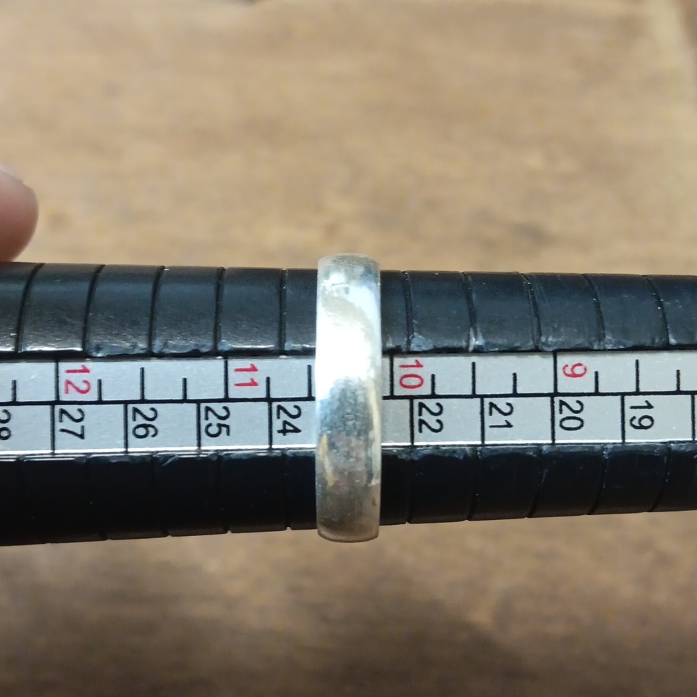 Elegant Blue Azurite Teardrop Ring - Picture 2 of 5